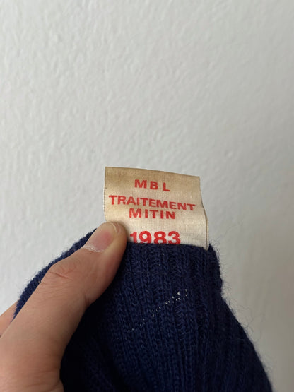 1980's French Army Wool Jumper Sweater 80年代 フランス軍 Military ミリタリー ニット Navy 紺色 Vintage ヴィンテージ古着屋 プラハ ユーロ古着 ヨーロッパ古着 Toto Praha Vintage clothing store shop Antique shop Prague totototrip showroom ショールーム 