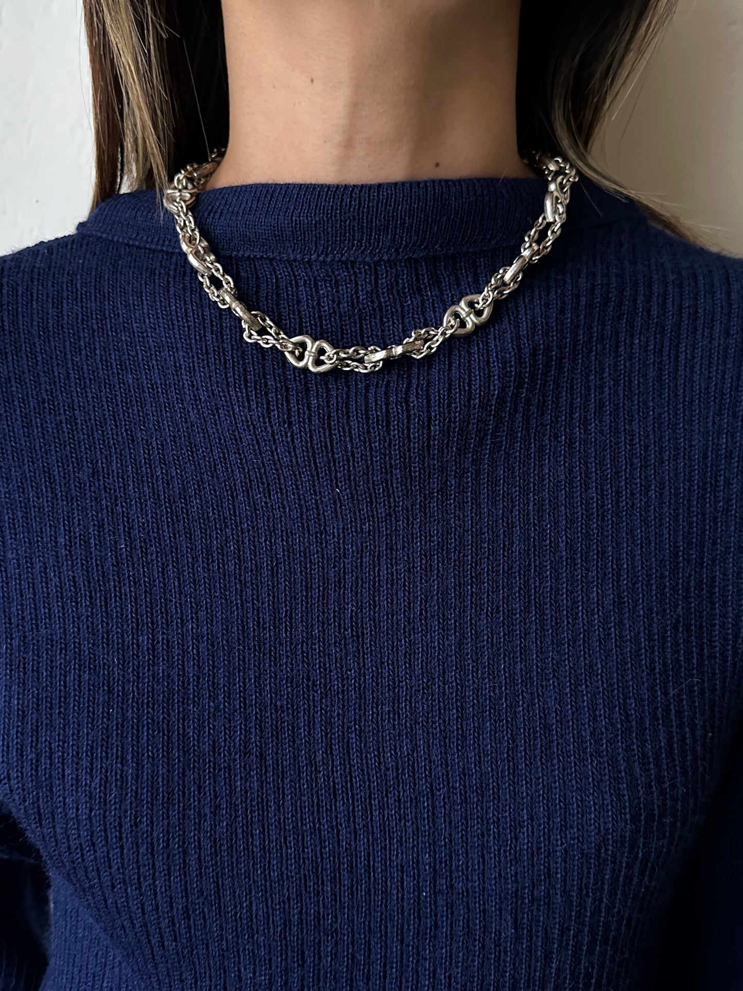 1980's French Army Wool Jumper Sweater 80年代 フランス軍 Military ミリタリー ニット Navy 紺色 Vintage ヴィンテージ古着屋 プラハ ユーロ古着 ヨーロッパ古着 Toto Praha Vintage clothing store shop Antique shop Prague totototrip showroom ショールーム 