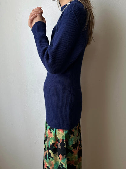 1980's French Army Wool Jumper Sweater 80年代 フランス軍 Military ミリタリー ニット Navy 紺色 Vintage ヴィンテージ古着屋 プラハ ユーロ古着 ヨーロッパ古着 Toto Praha Vintage clothing store shop Antique shop Prague totototrip showroom ショールーム 