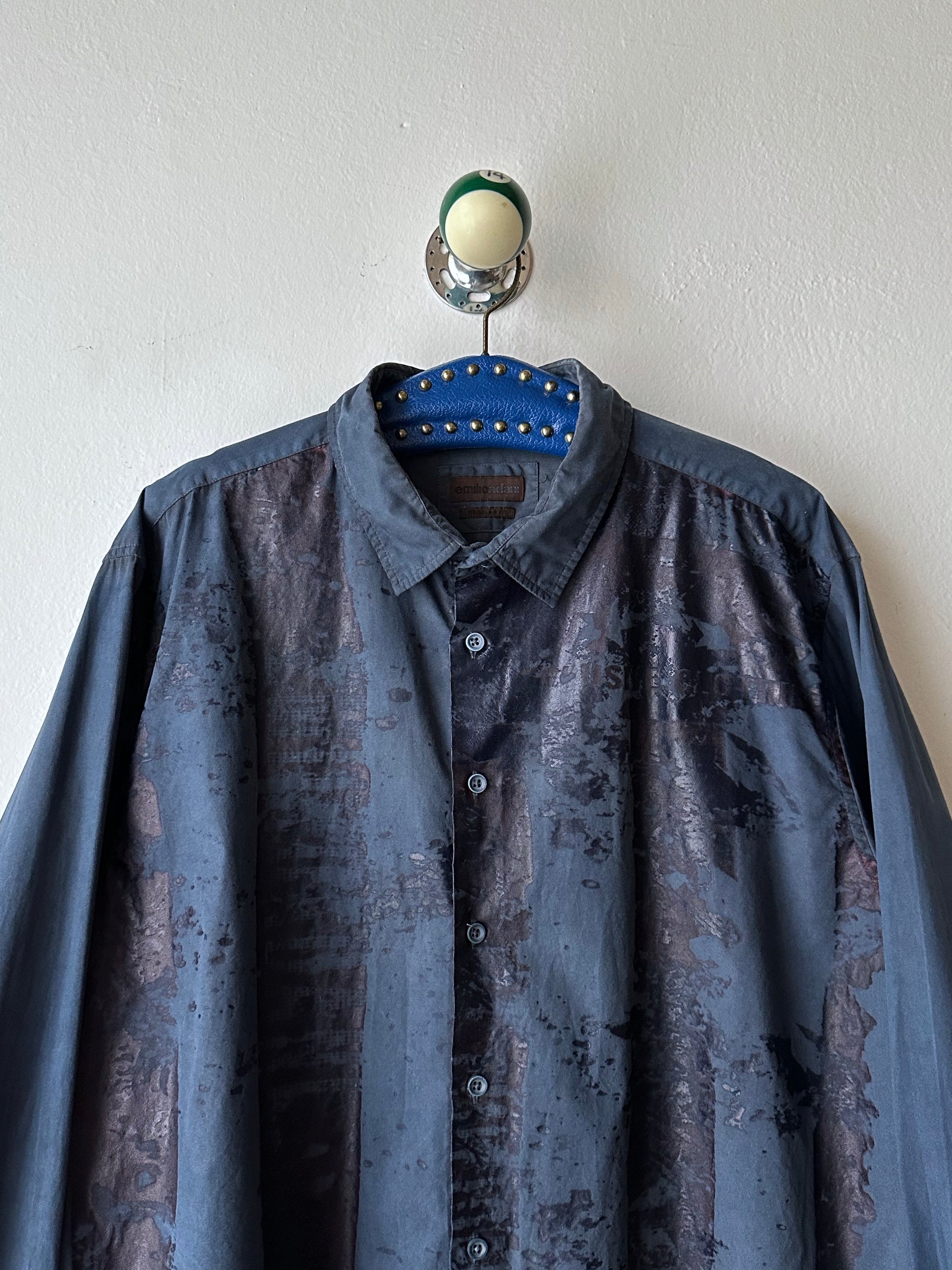 Vintage ヴィンテージ古着屋 プラハ ユーロ古着 ヨーロッパ古着 Toto Praha Vintage clothing store shop Antique shop Prague totototrip showroom ショールーム 