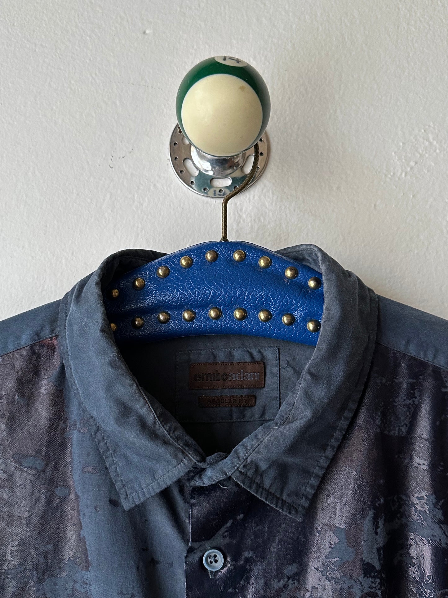 Vintage ヴィンテージ古着屋 プラハ ユーロ古着 ヨーロッパ古着 Toto Praha Vintage clothing store shop Antique shop Prague totototrip showroom ショールーム 