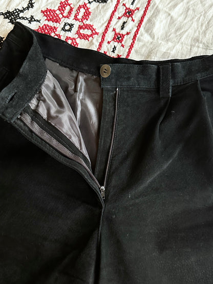Black suede leather shorts W29