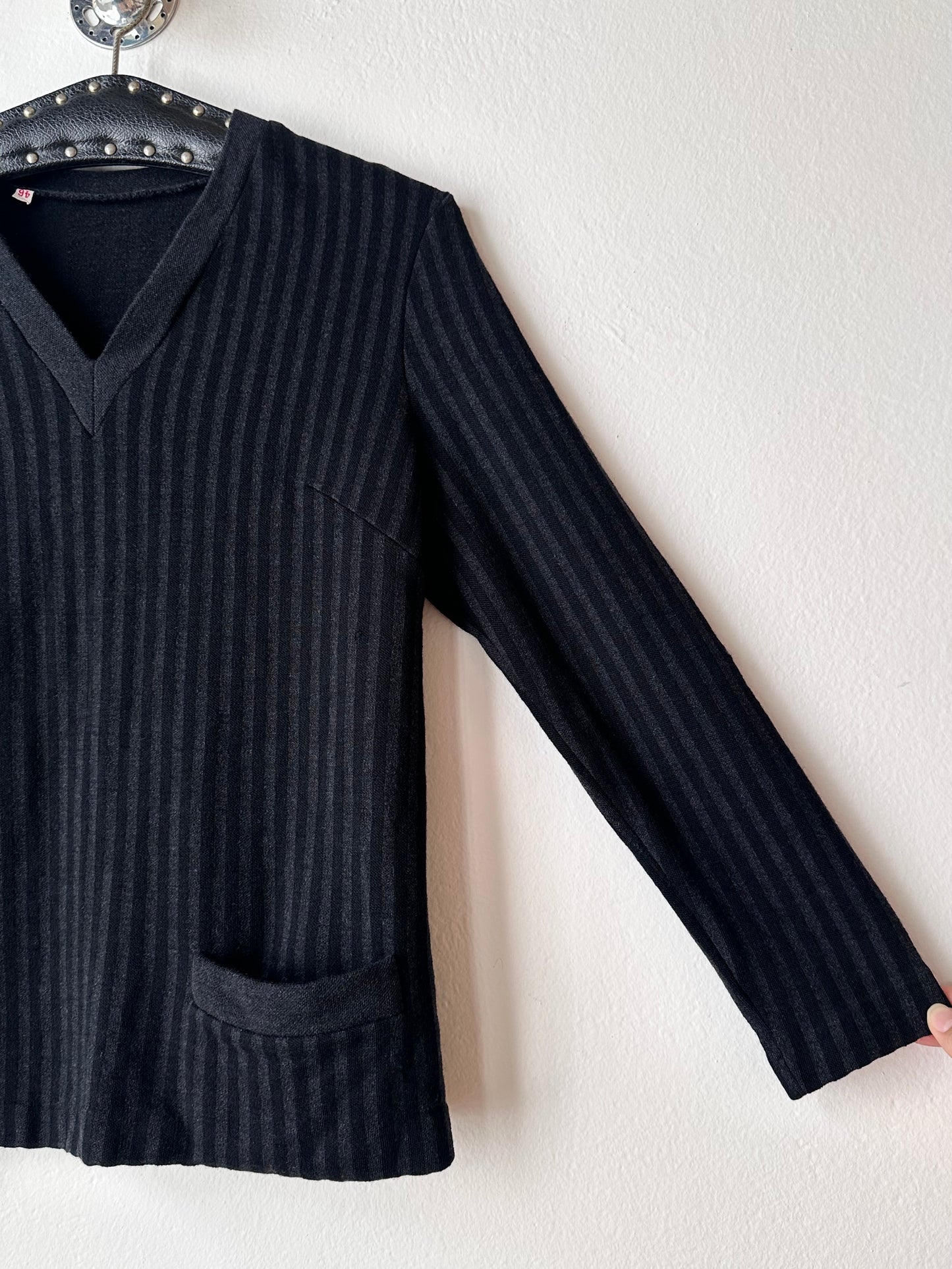 60-70s black striped jersey top
