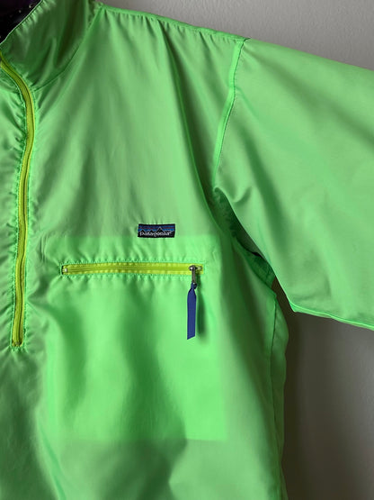 90's Patagonia パタゴニア Nylon Jacket reversible リバーシブル ゲッコーグリーン Toto Praha Vintage clothing shop Antique shop プラハ 古着屋 ヴィンテージ アンティークショップ ユーロ古着 ヨーロッパ古着 古着卸