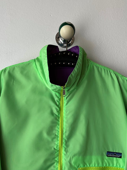 90's Patagonia パタゴニア Nylon Jacket reversible リバーシブル ゲッコーグリーン Toto Praha Vintage clothing shop Antique shop プラハ 古着屋 ヴィンテージ アンティークショップ ユーロ古着 ヨーロッパ古着 古着卸