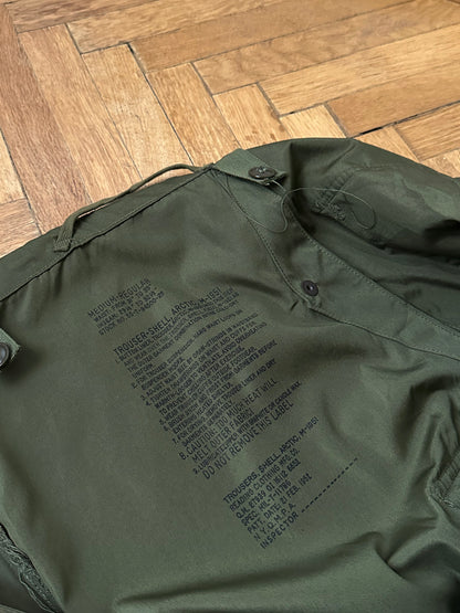 US Army M1951 Arctic trousers 1950's 50年代 Deadstock Military ミリタリー アメリカ軍 Toto Vintage clothing shop store Praha プラハ 古着屋 ヴィンテージ Prague デッドストック オーバーパンツ Antique shop アンティークショップ 古着卸