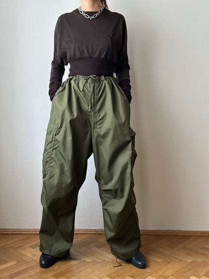 US Army M1951 Arctic trousers 1950's 50年代 Deadstock Military ミリタリー アメリカ軍 Toto Vintage clothing shop store Praha プラハ 古着屋 ヴィンテージ Prague デッドストック オーバーパンツ Antique shop アンティークショップ 古着卸