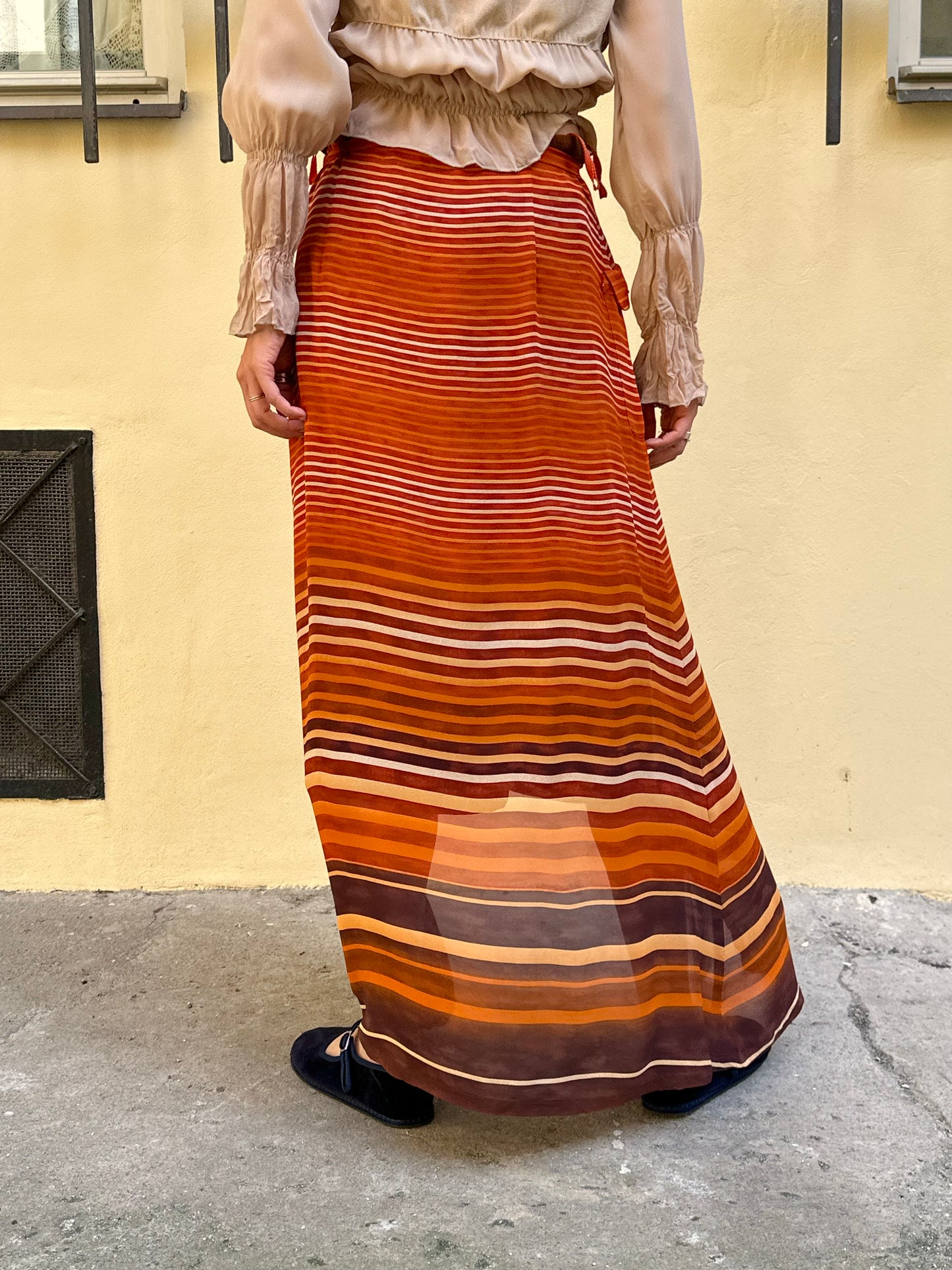 Berlin design wrap skirt W29-30