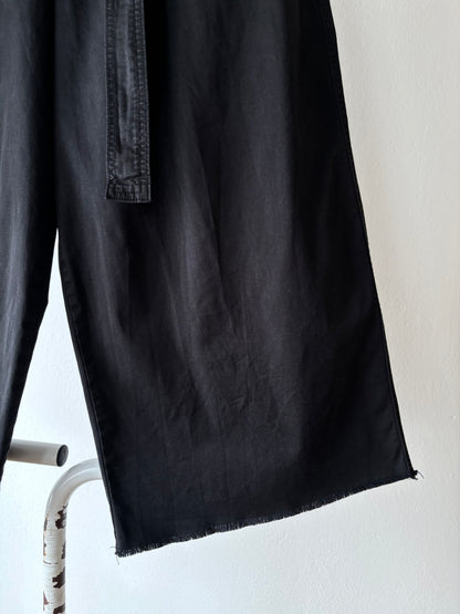 GAP 3/4 cropped baggy pants