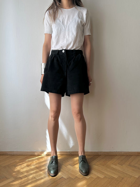Black suede leather shorts W29