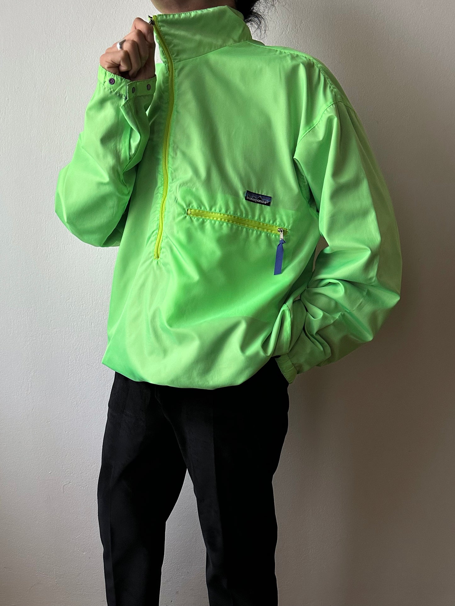 90's Patagonia パタゴニア Nylon Jacket reversible リバーシブル ゲッコーグリーン Toto Praha Vintage clothing shop Antique shop プラハ 古着屋 ヴィンテージ アンティークショップ ユーロ古着 ヨーロッパ古着 古着卸