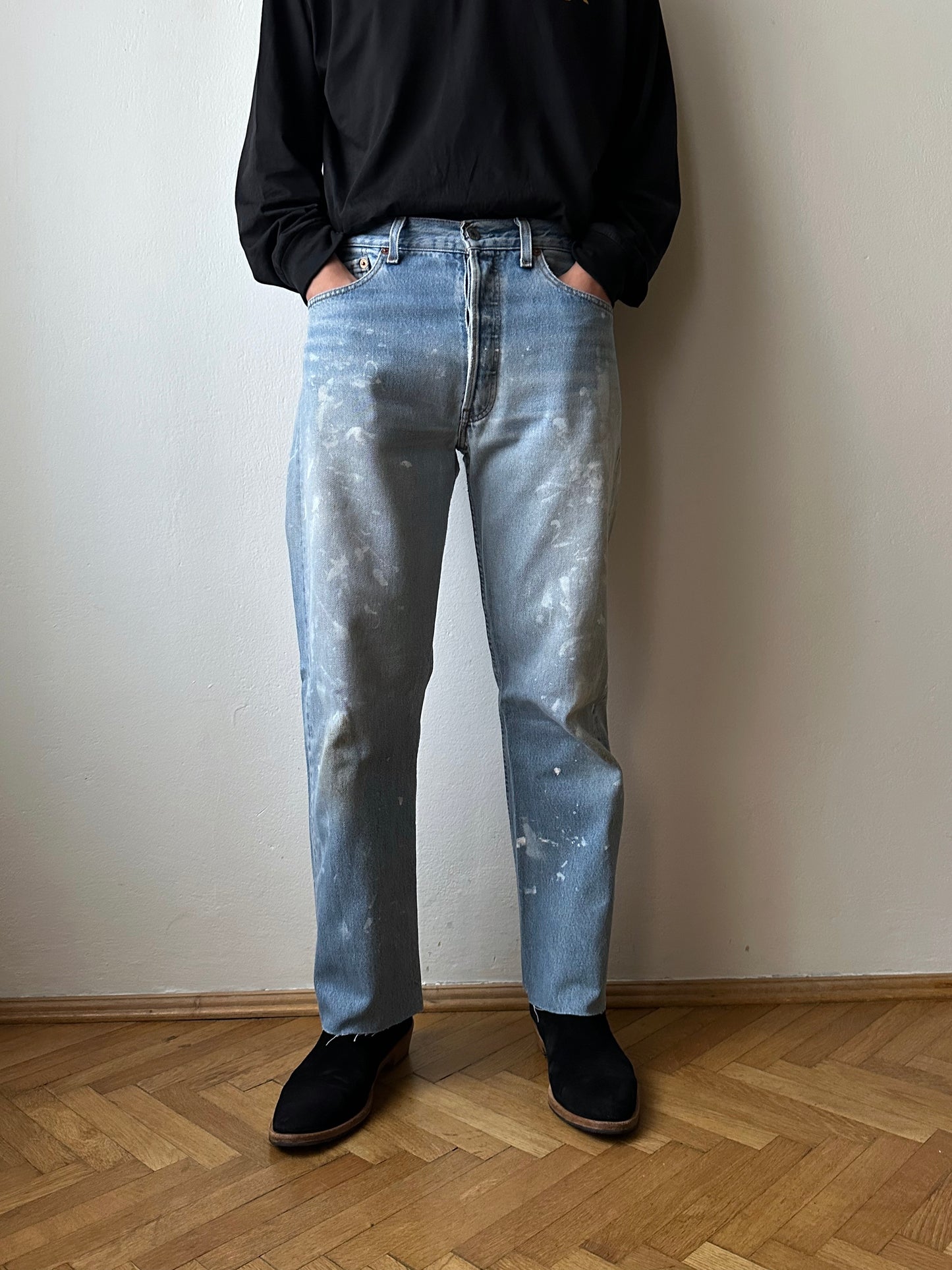 Levi's 501 Blue Jeans Denim Trousers リーバイス ペンキ Toto Praha Vintage clothing shop Antique shop プラハ 古着屋 ヴィンテージ アンティークショップ ユーロ古着 ヨーロッパ古着 古着卸