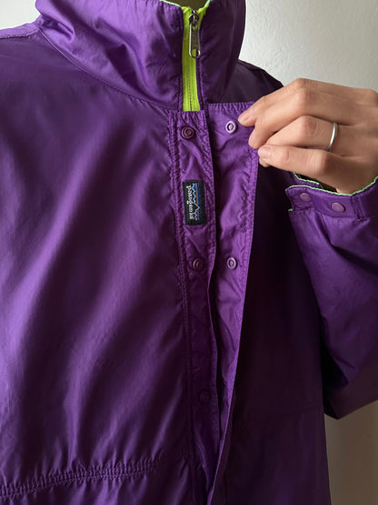 90's Patagonia パタゴニア Nylon Jacket reversible リバーシブル ゲッコーグリーン Toto Praha Vintage clothing shop Antique shop プラハ 古着屋 ヴィンテージ アンティークショップ ユーロ古着 ヨーロッパ古着 古着卸