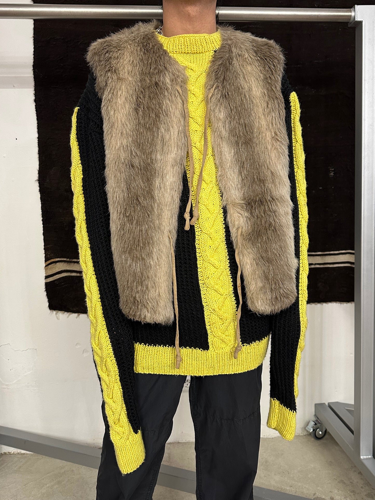 60's 60年代 Real fur vest Handmade ハンドメイド リアルファー 1960's Vintage ヴィンテージ Toto プラハ 古着屋 古着 ベスト Praha Prague Vintage store Vintage clothing ユーロ古着 ヨーロッパ古着 ドイツ古着