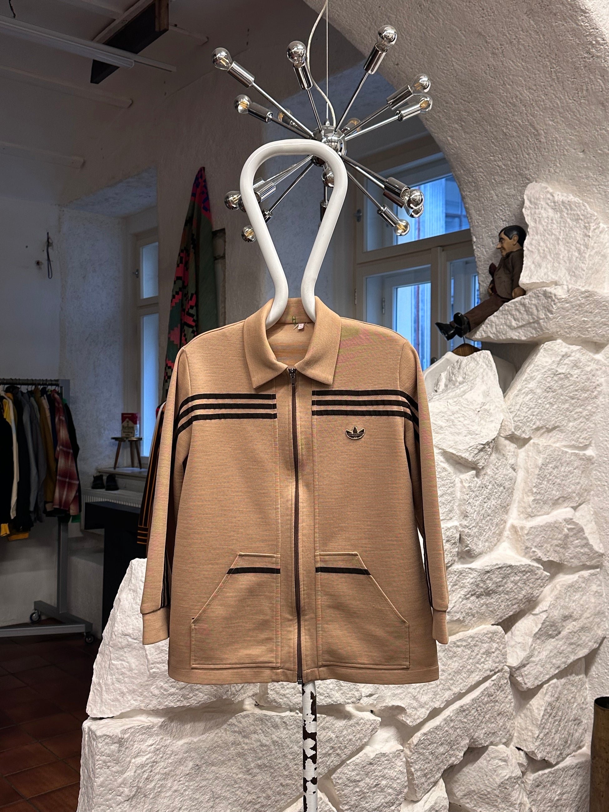 1970's adidas west germany club jersey jacket ガイコツ ジャージー Toto Praha Vintage clothing store Antique shop Prague プラハ 古着屋 古着 アンティークショップ ユーロ古着 アディダス ヨーロッパ古着 西ドイツ製 70年代