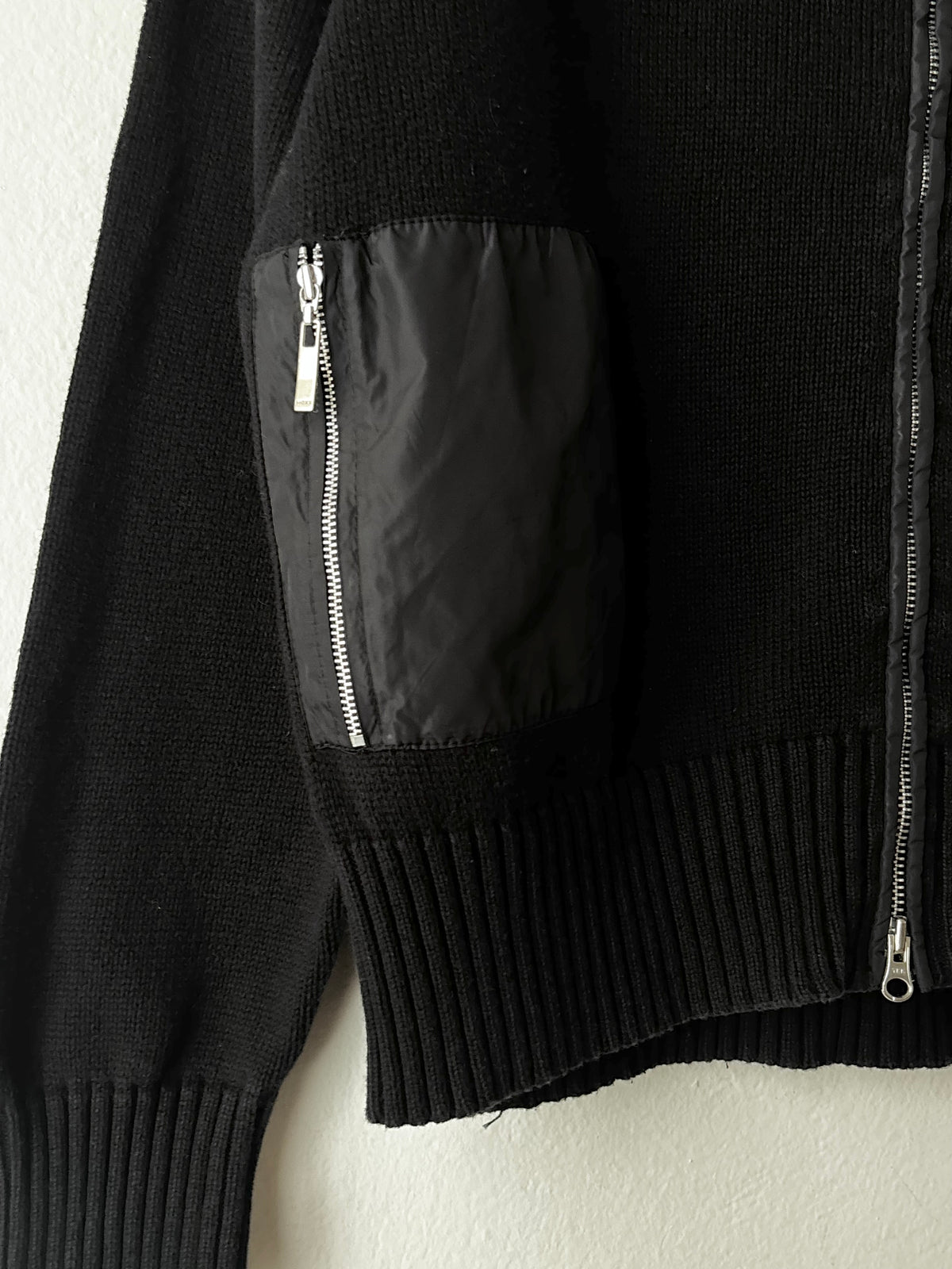 Black cotton x nylon zip-up jacket