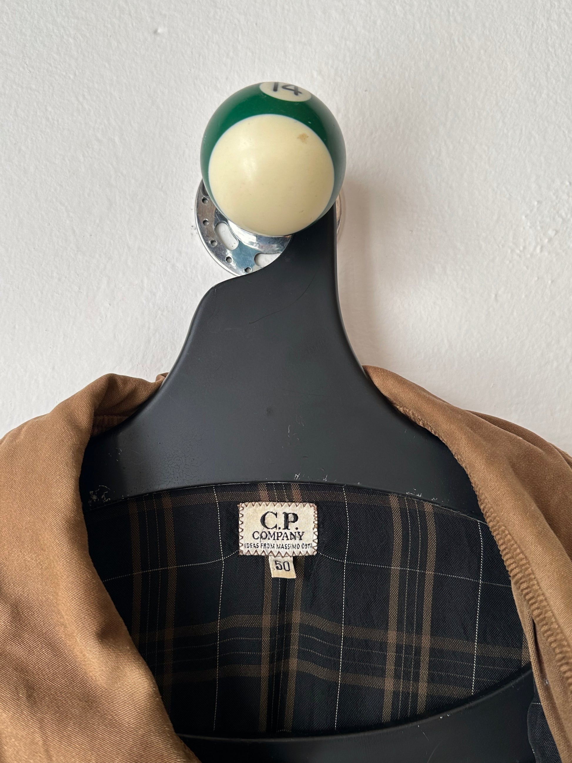 1980's 80's 80年代 CP Company Massimo Osti Stone Island ストーンアイランド マッシモオスティ Made in Italy Cotton Toto Praha Vintage clothing store Antique shop Prague プラハ 古着屋 古着 ヴィンテージ アンティークショップ ユーロ古着 イタリア古着 Rare レア ヨーロッパ古着 古着卸 コーデュロイ corduroy Chore Jacket カバーオール 