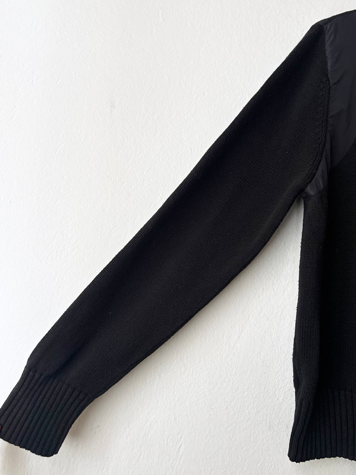 Black cotton x nylon zip-up jacket