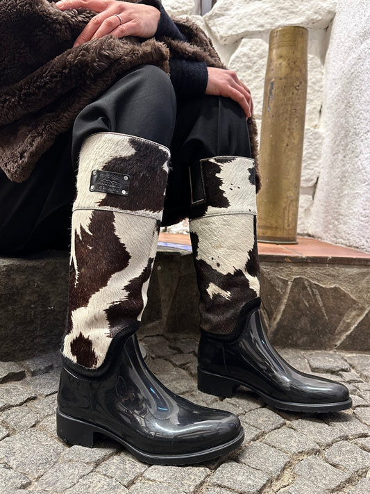 Ammann cowhide boots calfskin skin cow calf hair leather rainboots rain mountain Switzerland スイス アマン レインブーツ カウハイド カーフスキン ハラコ ヘアー レザー レイン ブーツ ヴィンテージ イタリア made in Italy プラハ 古着屋 古着 ヴィンテージショップ