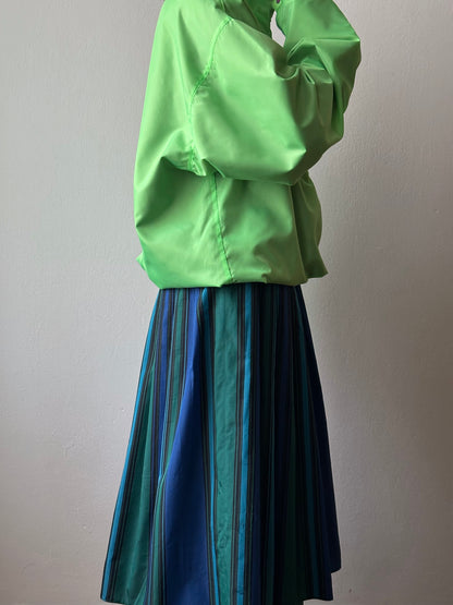 90's Patagonia パタゴニア Nylon Jacket reversible リバーシブル ゲッコーグリーン Toto Praha Vintage clothing shop Antique shop プラハ 古着屋 ヴィンテージ アンティークショップ ユーロ古着 ヨーロッパ古着 古着卸