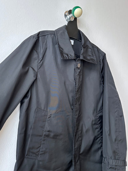 CP Company  Vintage Massimo Osti マッシモオスティ Black Nylon coat ナイロン 黒 Made in Rumania ヴィンテージ イタリア古着  Rare レア Toto Praha Vintage clothing store Antique shop Prague 古着屋 アンティークショップ プラハ ユーロ古着  ヨーロッパ古着 古着卸 コート