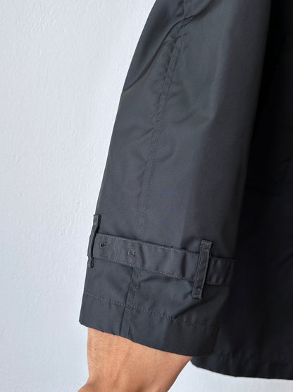 CP Company  Vintage Massimo Osti マッシモオスティ Black Nylon coat ナイロン 黒 Made in Rumania ヴィンテージ イタリア古着  Rare レア Toto Praha Vintage clothing store Antique shop Prague 古着屋 アンティークショップ プラハ ユーロ古着  ヨーロッパ古着 古着卸 コート