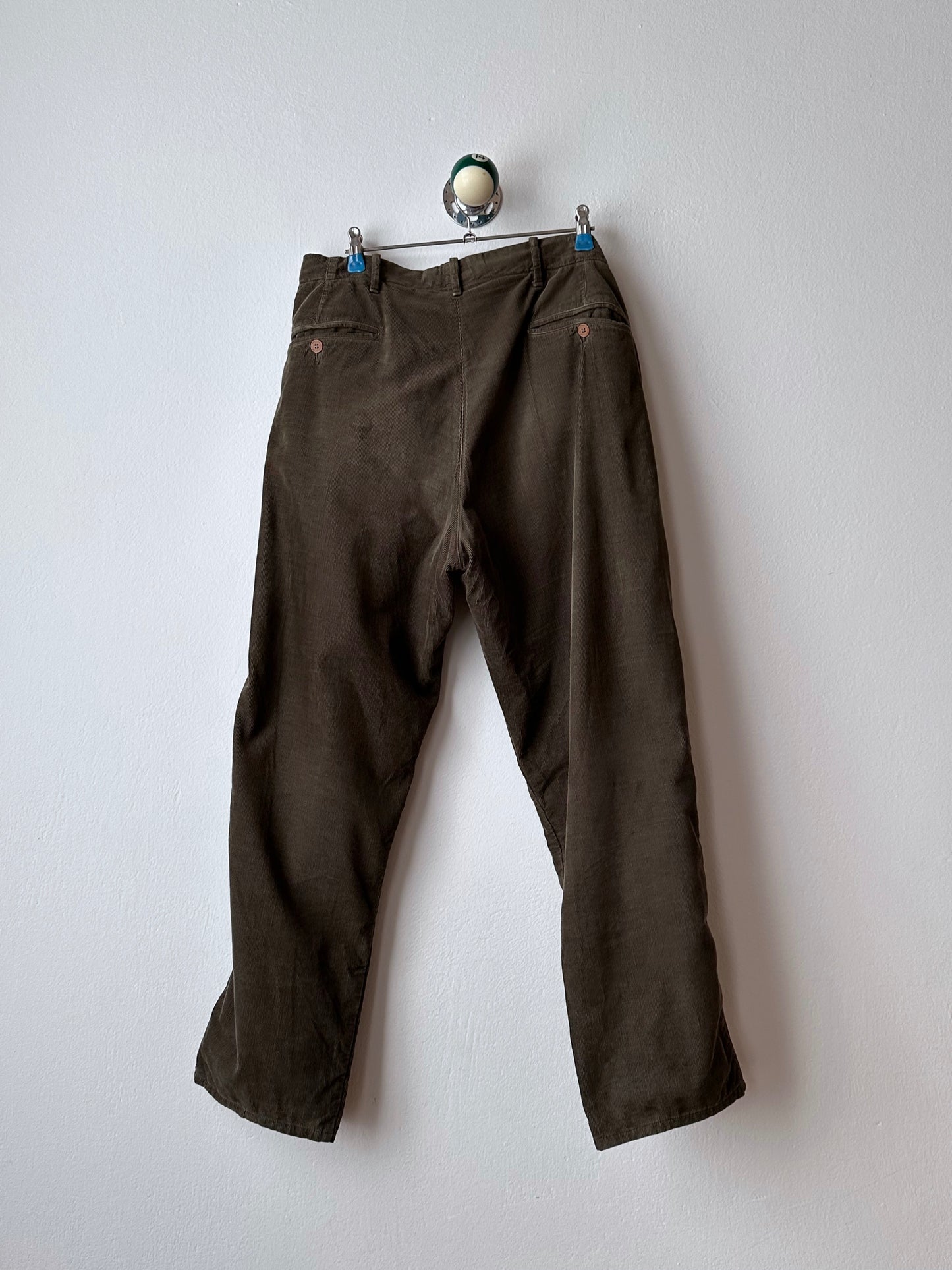 80's CP Company Massimo Osti Stone Island ストーンアイランド マッシモオスティ Made in Italy Cotton 80年代 corduroy trousers コーデュロイ Toto Praha Vintage clothing store Antique shop Prague プラハ 古着屋 古着 ヴィンテージ アンティークショップ ユーロ古着 イタリア古着 Rare レア ヨーロッパ古着 古着卸 ヴィンテージ