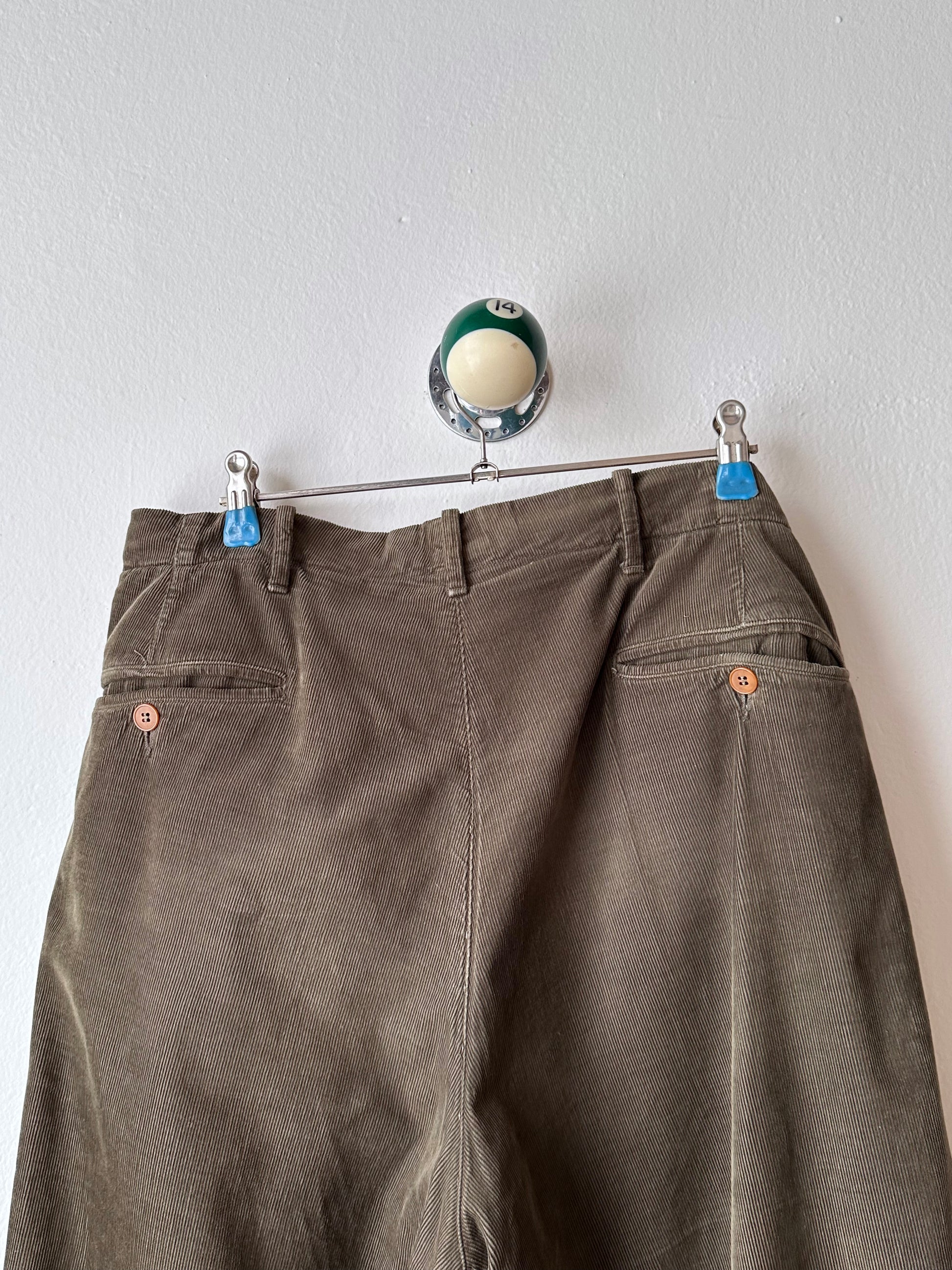 80's CP Company Massimo Osti Stone Island ストーンアイランド マッシモオスティ Made in Italy Cotton 80年代 corduroy trousers コーデュロイ Toto Praha Vintage clothing store Antique shop Prague プラハ 古着屋 古着 ヴィンテージ アンティークショップ ユーロ古着 イタリア古着 Rare レア ヨーロッパ古着 古着卸 ヴィンテージ