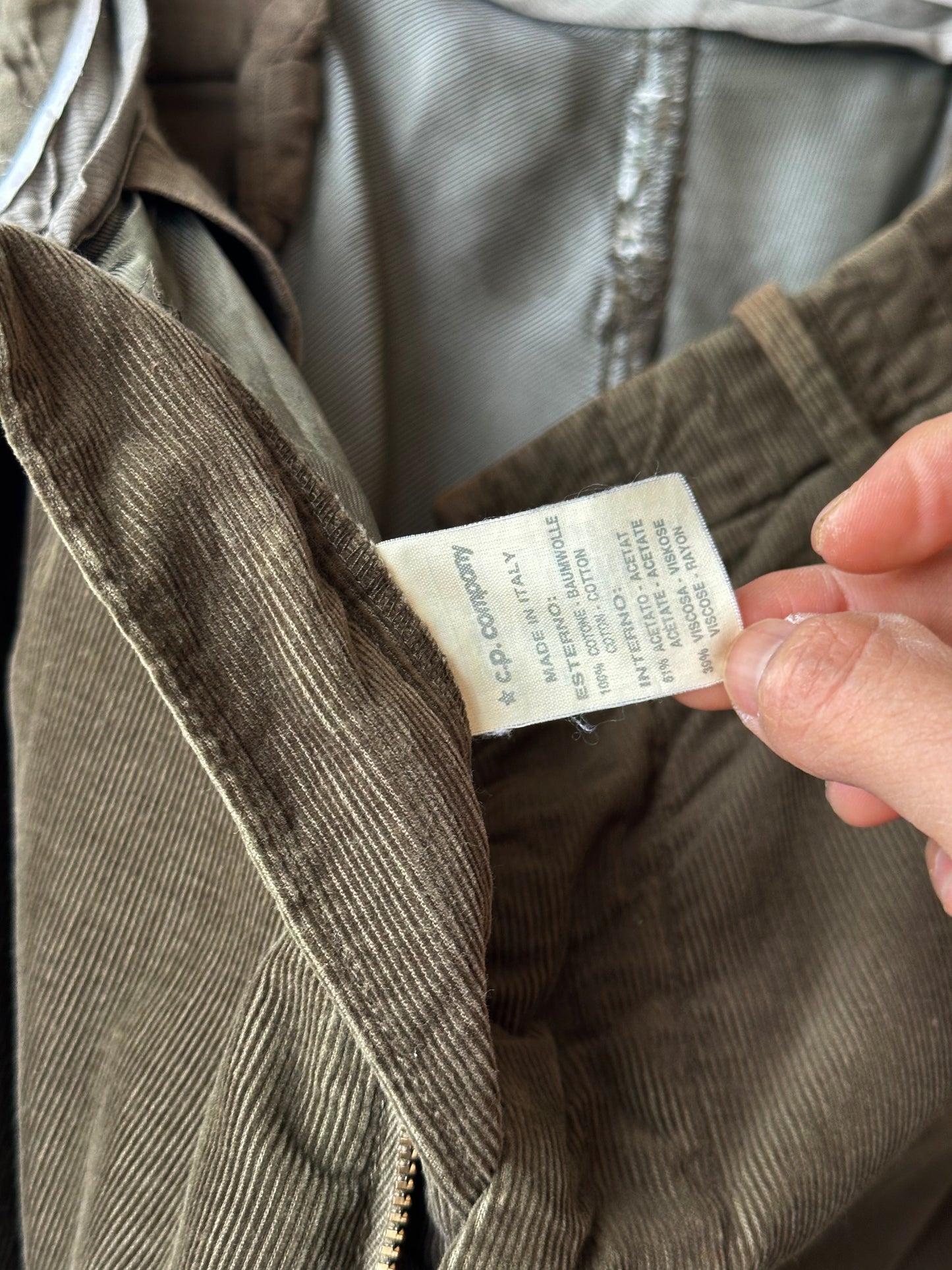 80's CP Company Massimo Osti Stone Island ストーンアイランド マッシモオスティ Made in Italy Cotton 80年代 corduroy trousers コーデュロイ Toto Praha Vintage clothing store Antique shop Prague プラハ 古着屋 古着 ヴィンテージ アンティークショップ ユーロ古着 イタリア古着 Rare レア ヨーロッパ古着 古着卸 ヴィンテージ