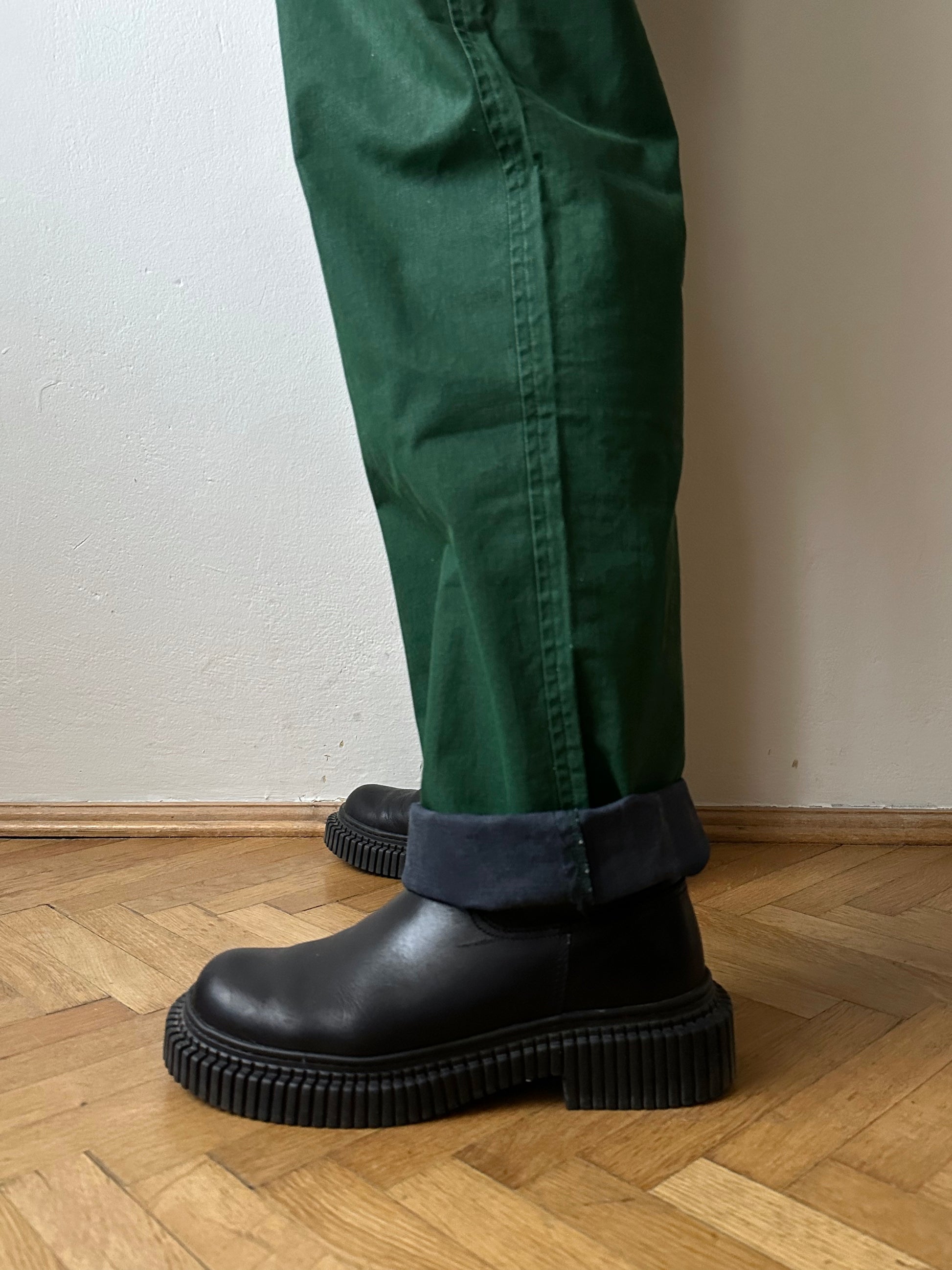 TOTO Vintage clothing shop store Antique shop Prague Made in France Stone Island Tela Stella ストーンアイランド  デラステラ Massimo Osti マッシモオスティ Trousers 80's 1983s 古着屋 プラハ ユーロ古着 ヨーロッパ古着 古着卸 Made n Italy イタリア製 83年 Rare レア