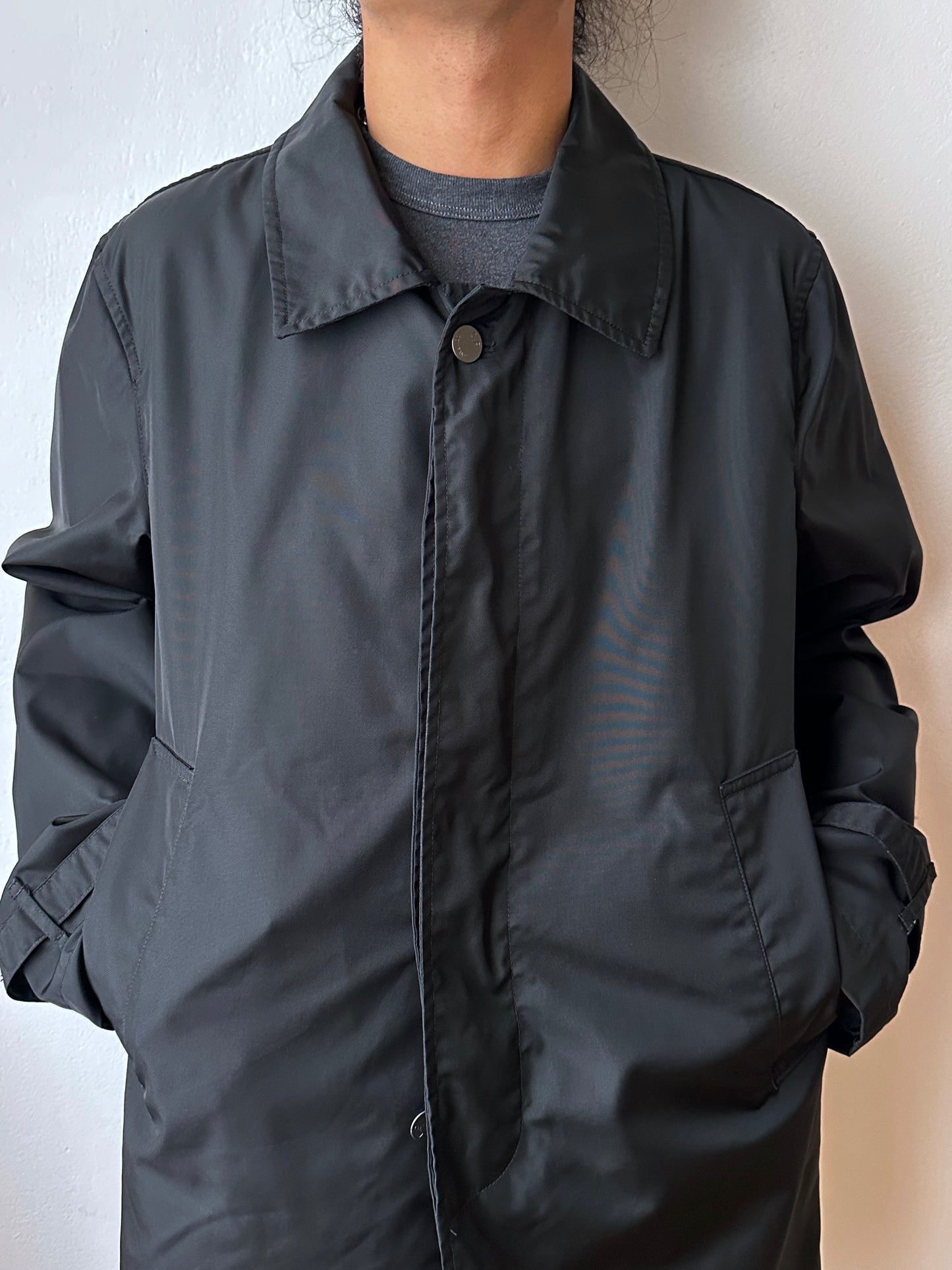 CP Company  Vintage Massimo Osti マッシモオスティ Black Nylon coat ナイロン 黒 Made in Rumania ヴィンテージ イタリア古着  Rare レア Toto Praha Vintage clothing store Antique shop Prague 古着屋 アンティークショップ プラハ ユーロ古着  ヨーロッパ古着 古着卸 コート