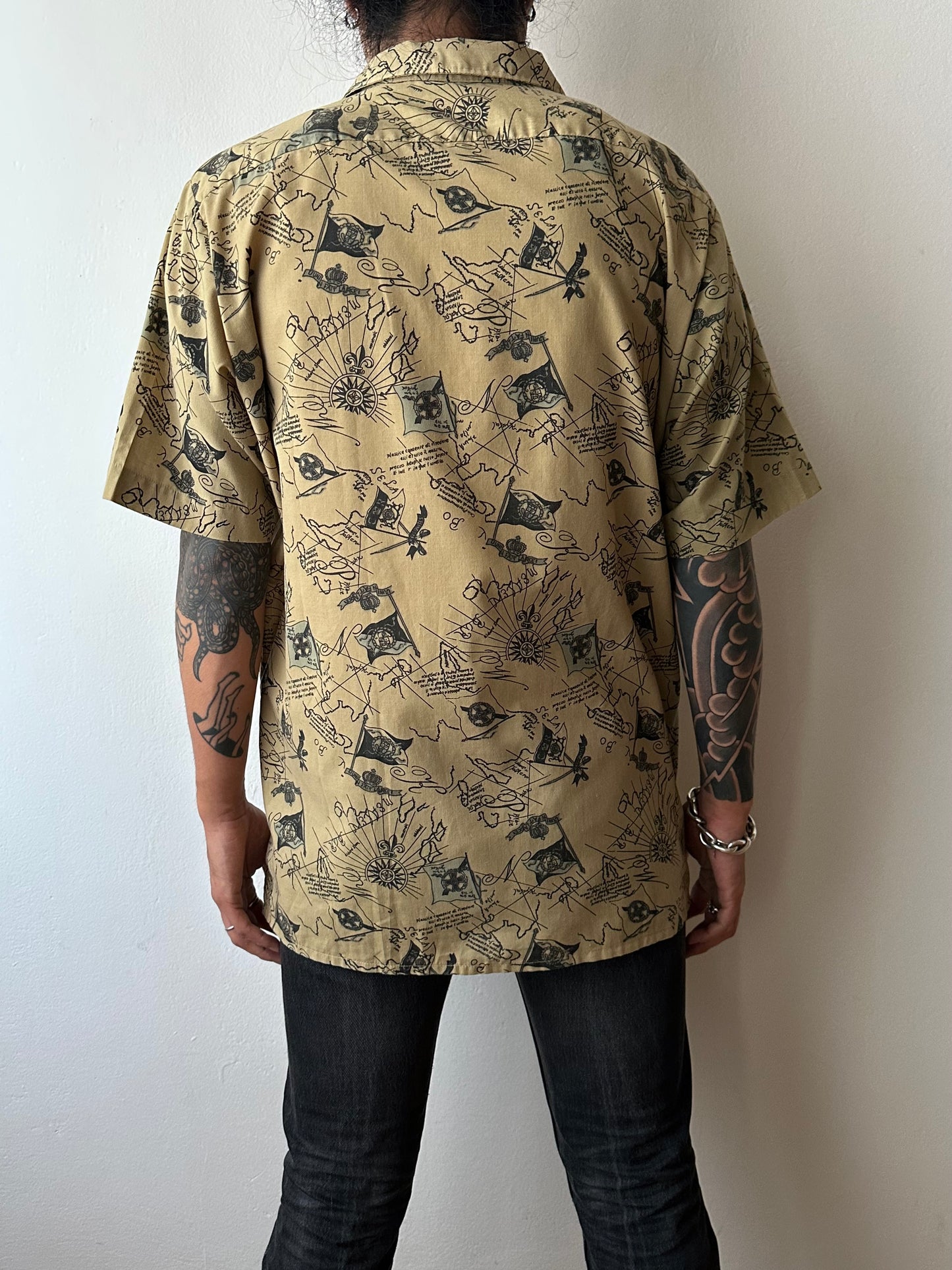 McGEORGE Open collar shirt