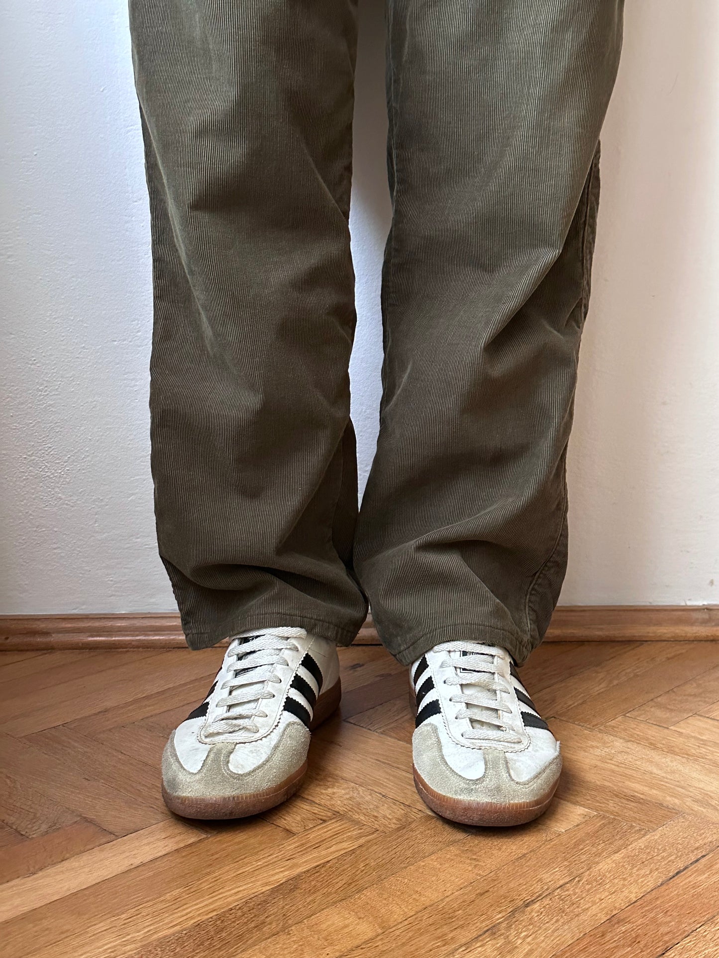 80's CP Company Massimo Osti Stone Island ストーンアイランド マッシモオスティ Made in Italy Cotton 80年代 corduroy trousers コーデュロイ Toto Praha Vintage clothing store Antique shop Prague プラハ 古着屋 古着 ヴィンテージ アンティークショップ ユーロ古着 イタリア古着 Rare レア ヨーロッパ古着 古着卸 ヴィンテージ