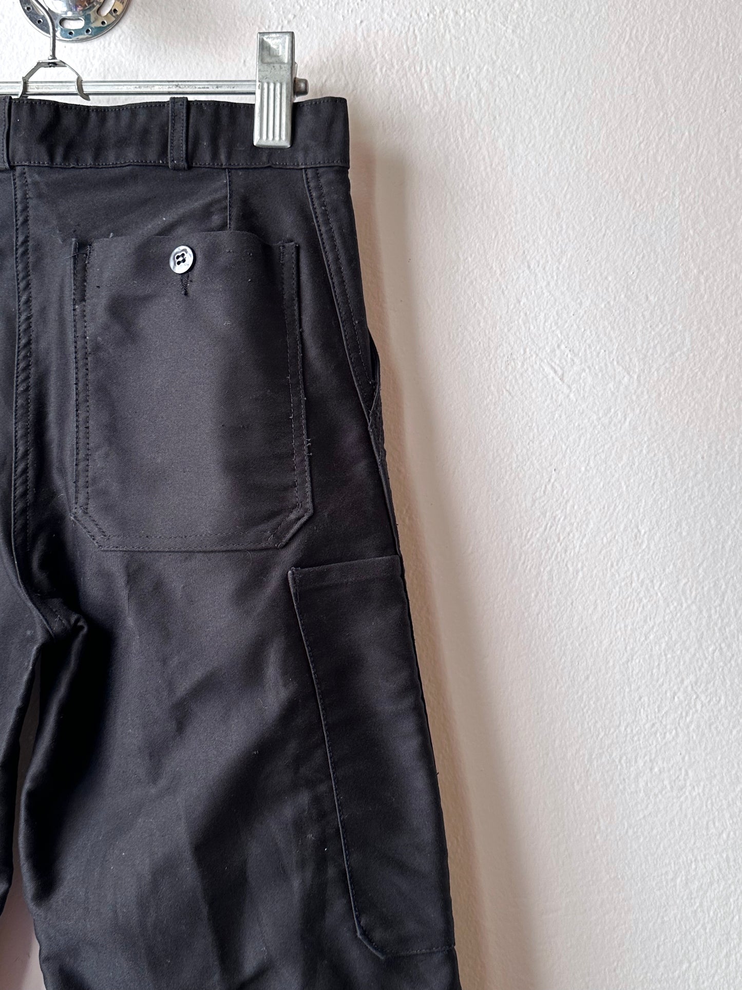 1960's French work Black moleskin Vintage Toto Praha Antique shop Vintage clothing store Secondhand Prague プラハ 古着屋 ヴィンテージ ユーロワーク  フランス買い付け フレンチワーク 黒モールスキン ブラックモールスキン 60年代