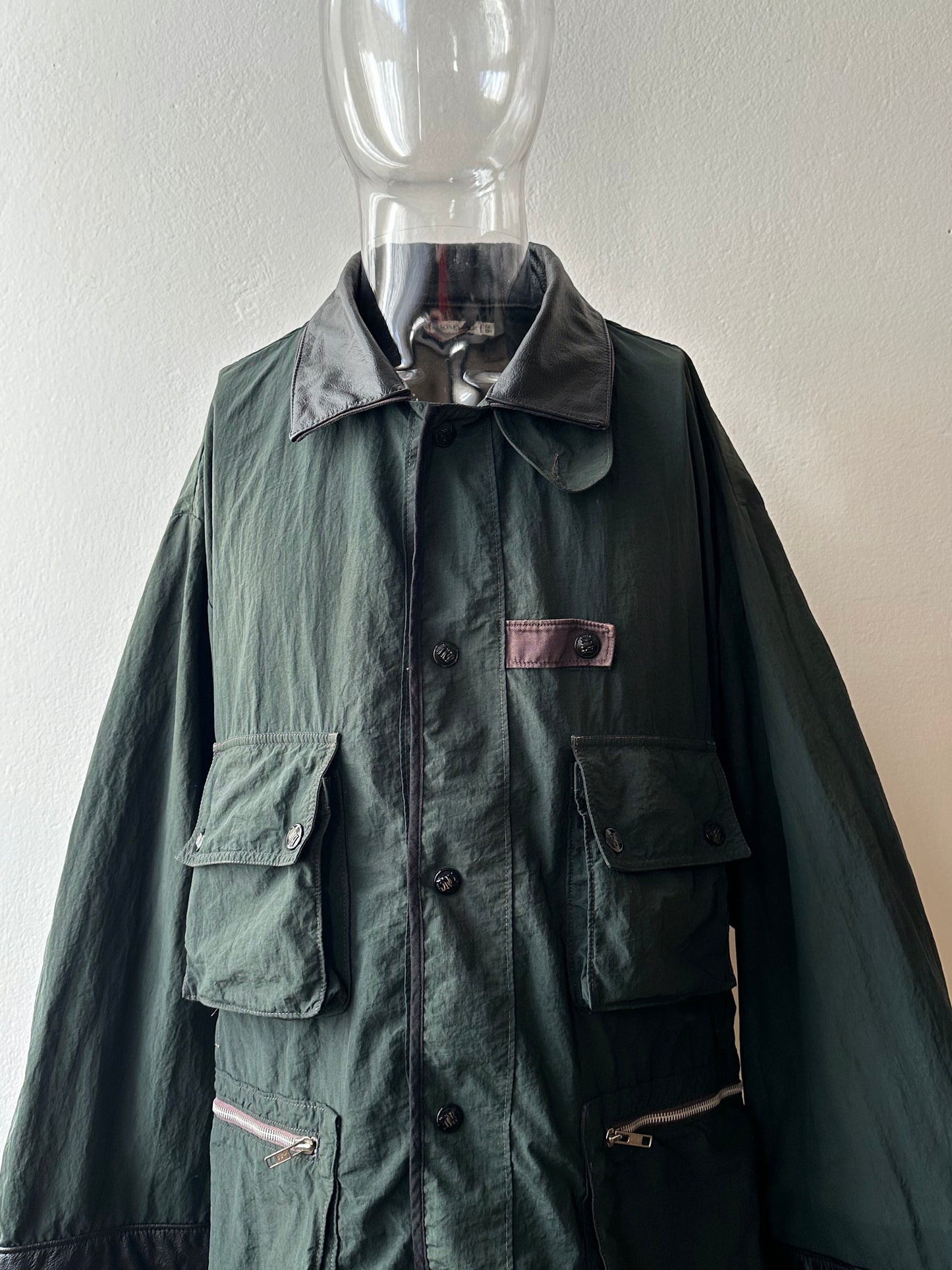 1980's Boneville Massimo osti Made in Italy CP Company ボネビル 80年代 Vintage ヴィンテージ マッシモオスティ Toto Praha Vintage clothing shop store 古着屋 プラハ Prague Nylon ナイロン 80年代 ユーロ古着 ヨーロッパ古着 古着卸 Rare レア 