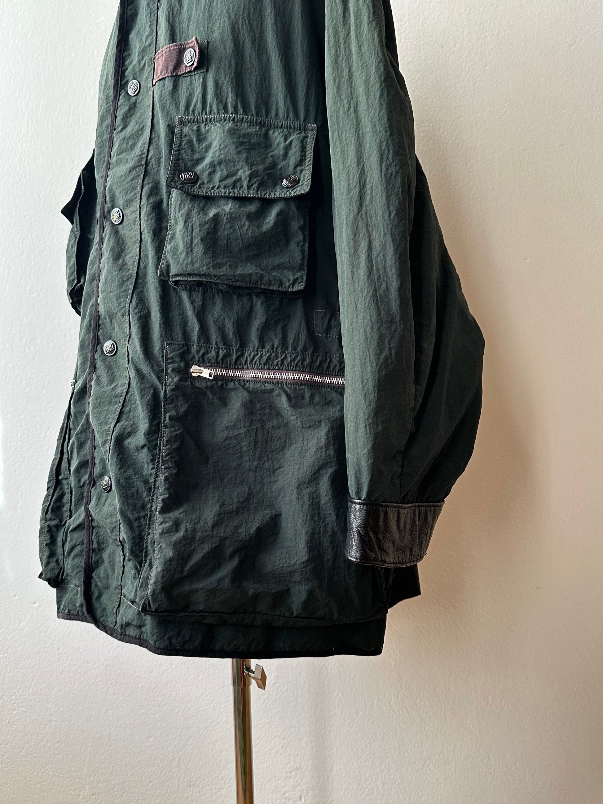 1980's Boneville Massimo osti Made in Italy CP Company ボネビル 80年代 Vintage ヴィンテージ マッシモオスティ Toto Praha Vintage clothing shop store 古着屋 プラハ Prague Nylon ナイロン 80年代 ユーロ古着 ヨーロッパ古着 古着卸 Rare レア 