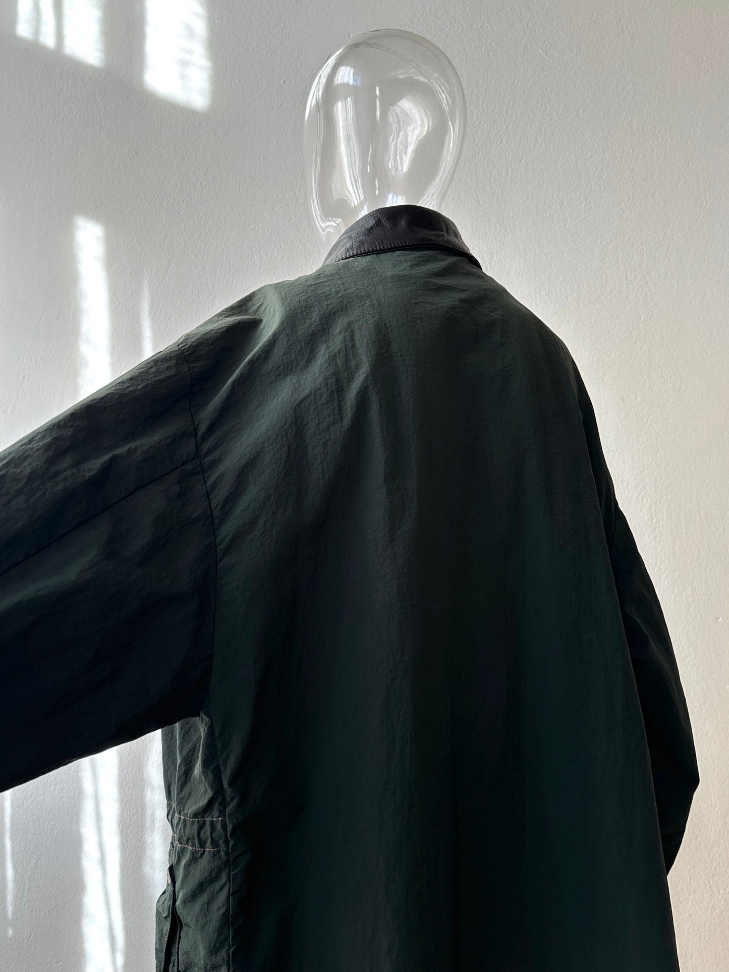 1980's Boneville Massimo osti Made in Italy CP Company ボネビル 80年代 Vintage ヴィンテージ マッシモオスティ Toto Praha Vintage clothing shop store 古着屋 プラハ Prague Nylon ナイロン 80年代 ユーロ古着 ヨーロッパ古着 古着卸 Rare レア 