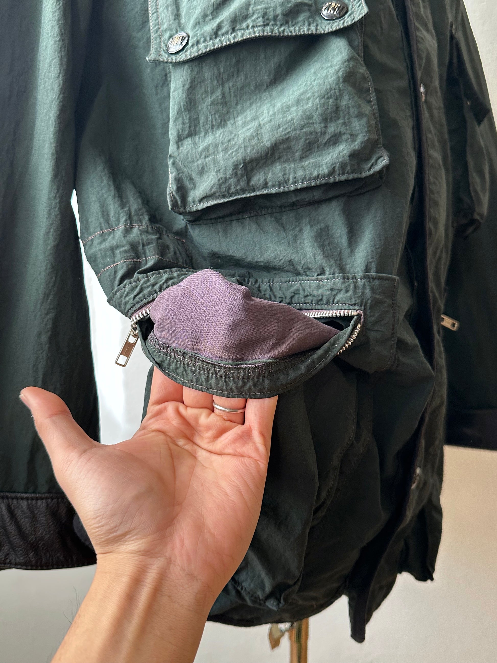 1980's Boneville Massimo osti Made in Italy CP Company ボネビル 80年代 Vintage ヴィンテージ マッシモオスティ Toto Praha Vintage clothing shop store 古着屋 プラハ Prague Nylon ナイロン 80年代 ユーロ古着 ヨーロッパ古着 古着卸 Rare レア 