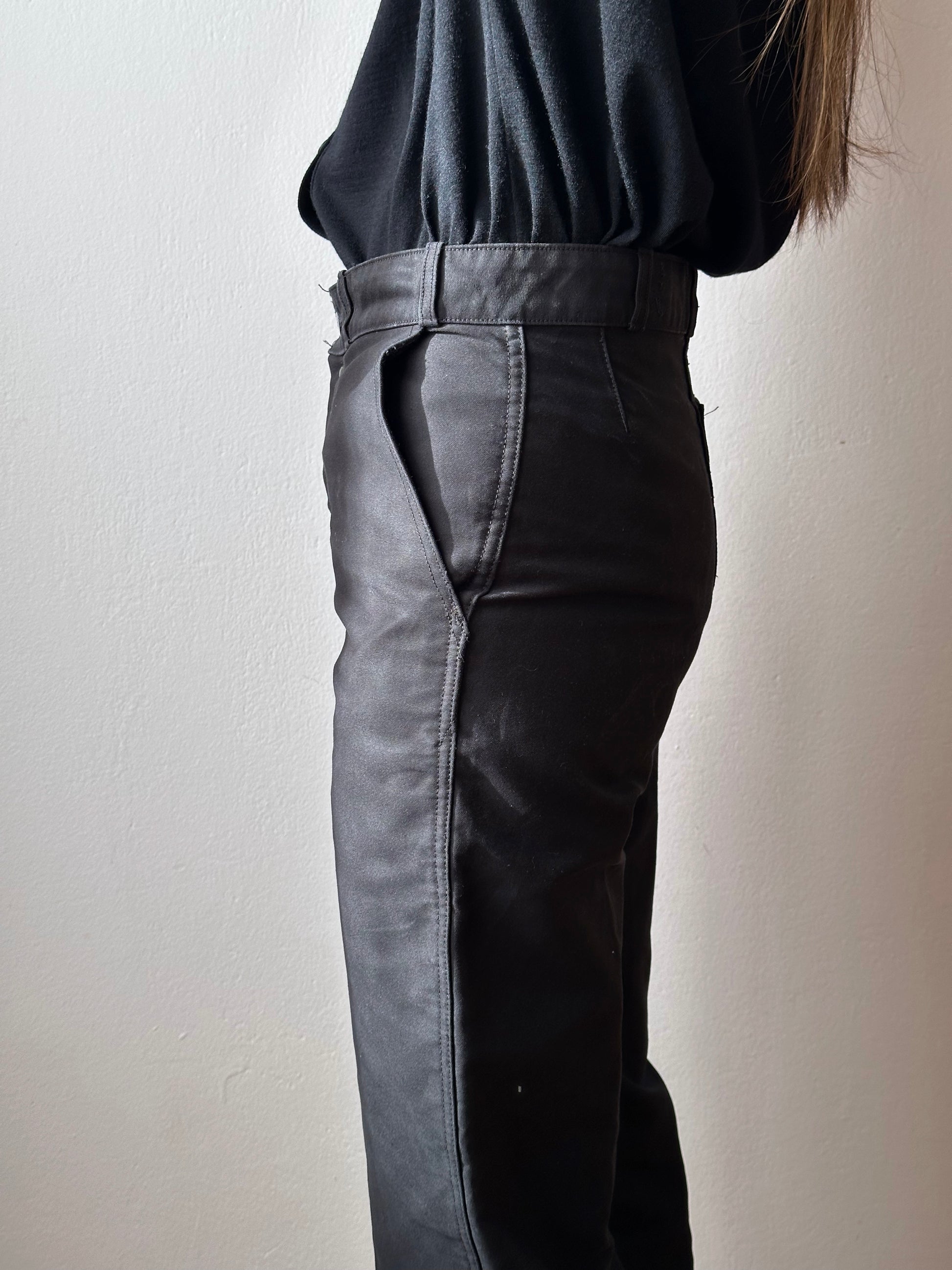 1960's French work Black moleskin Vintage Toto Praha Antique shop Vintage clothing store Secondhand Prague プラハ 古着屋 ヴィンテージ ユーロワーク  フランス買い付け フレンチワーク 黒モールスキン ブラックモールスキン 60年代