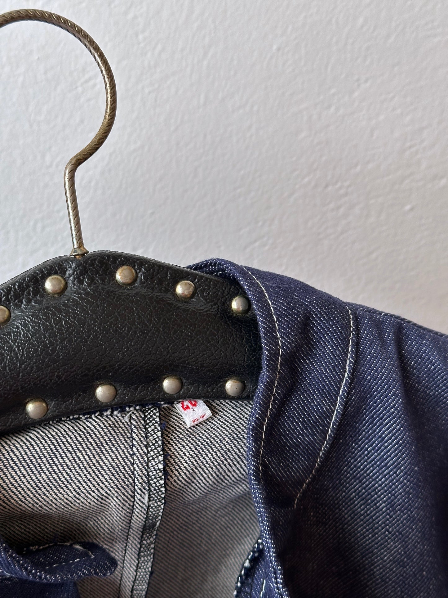 French work 1970's Denim smock Vintage Toto Praha Antique shop Vintage clothing store Secondhand Rare Vat dye Prague プラハ 古着屋 ヴィンテージ ユーロワーク  フランス買い付け 