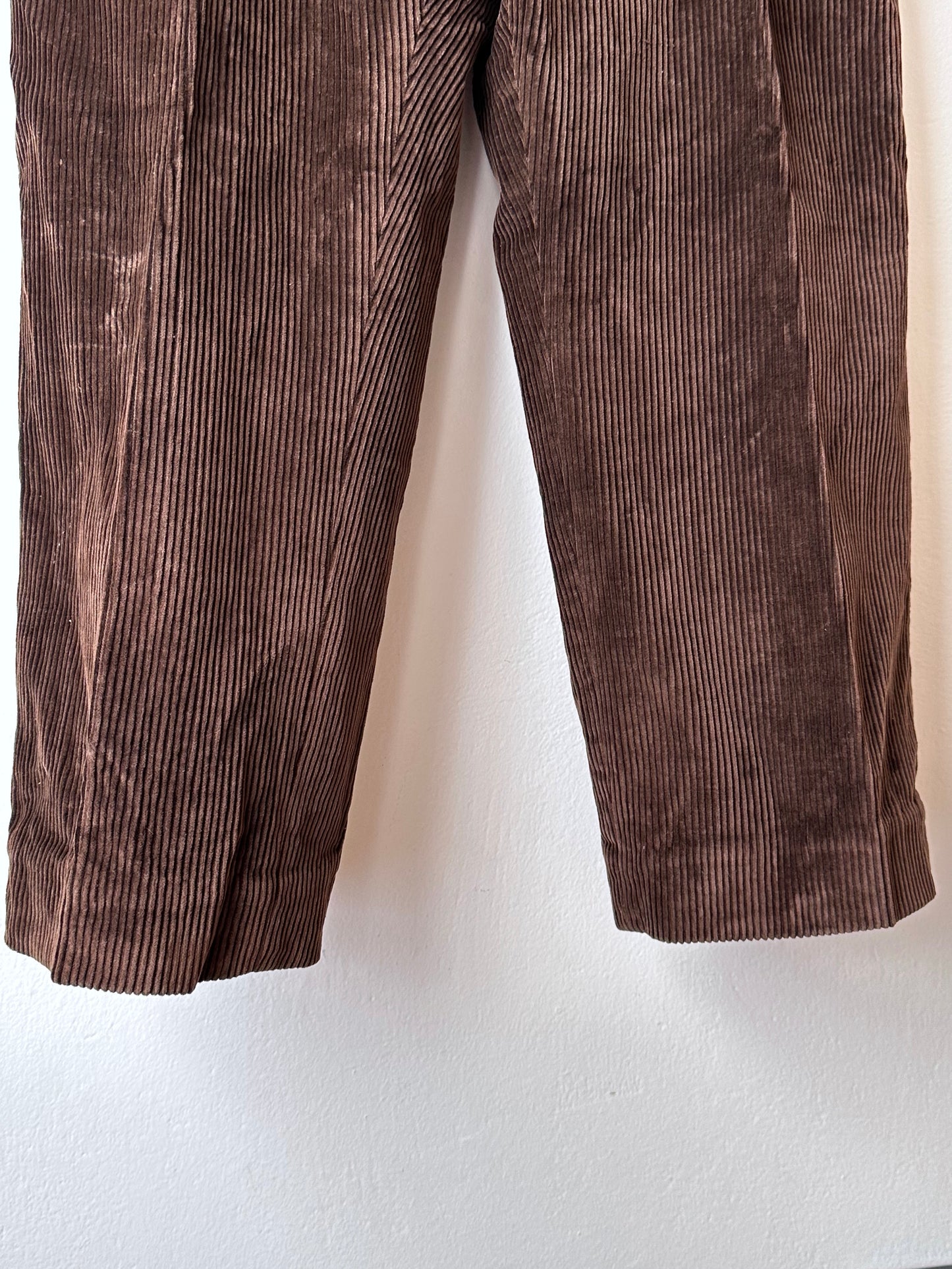 1930's French work corduroy コーデュロイ Toto Prague Praha Antique shop Vintage clothing store Second hand プラハ 古着屋 ユーロ古着 フランス買い付け 古着卸 30年代 フレンチワーク Hunting ハンティング