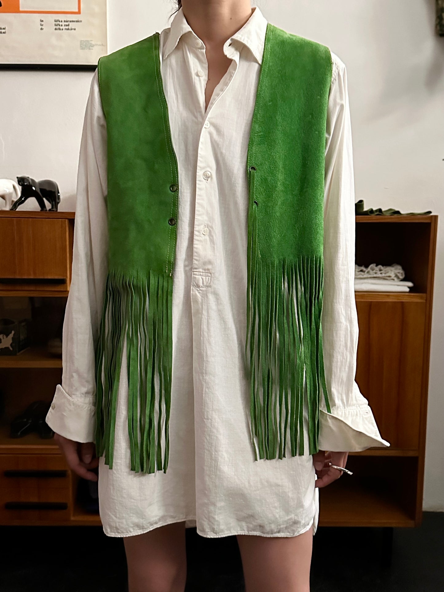 70s kiwi green suede vest