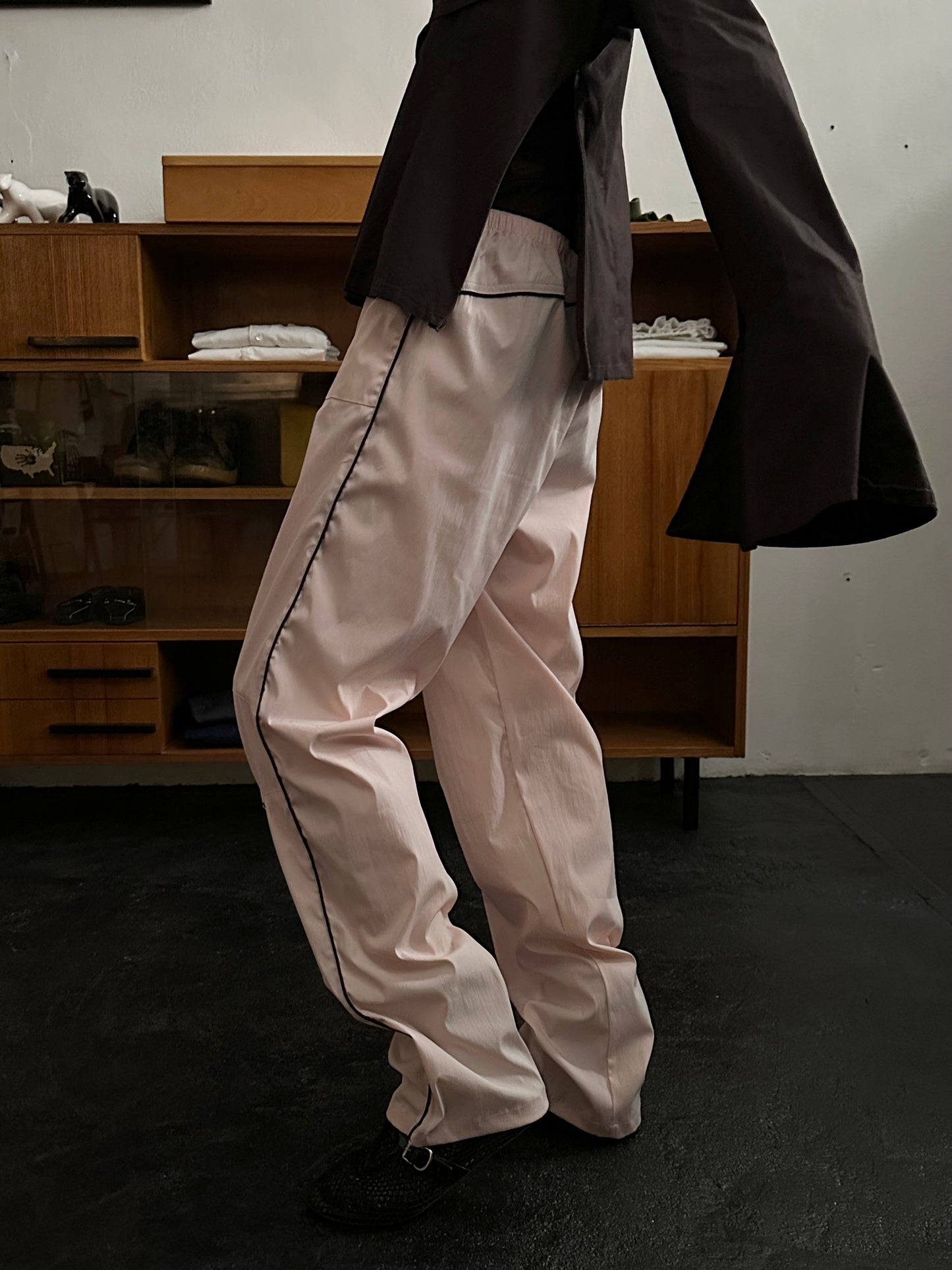 black pink nylon pants W30-