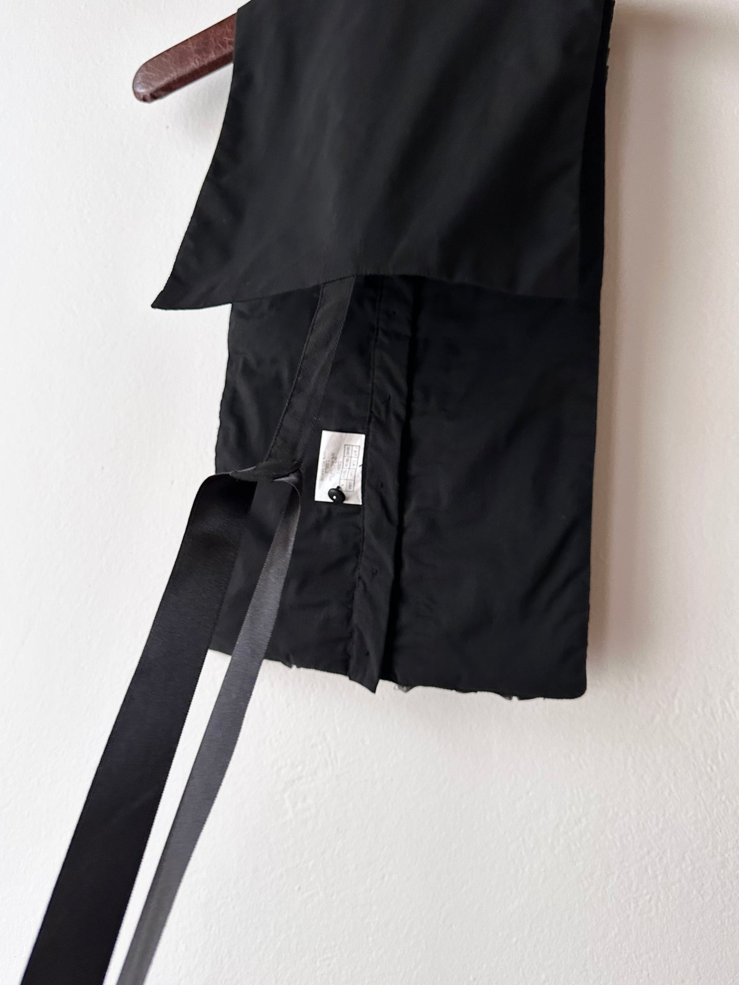 2006 Chantal Thomass pour 3 suisses bib blouse