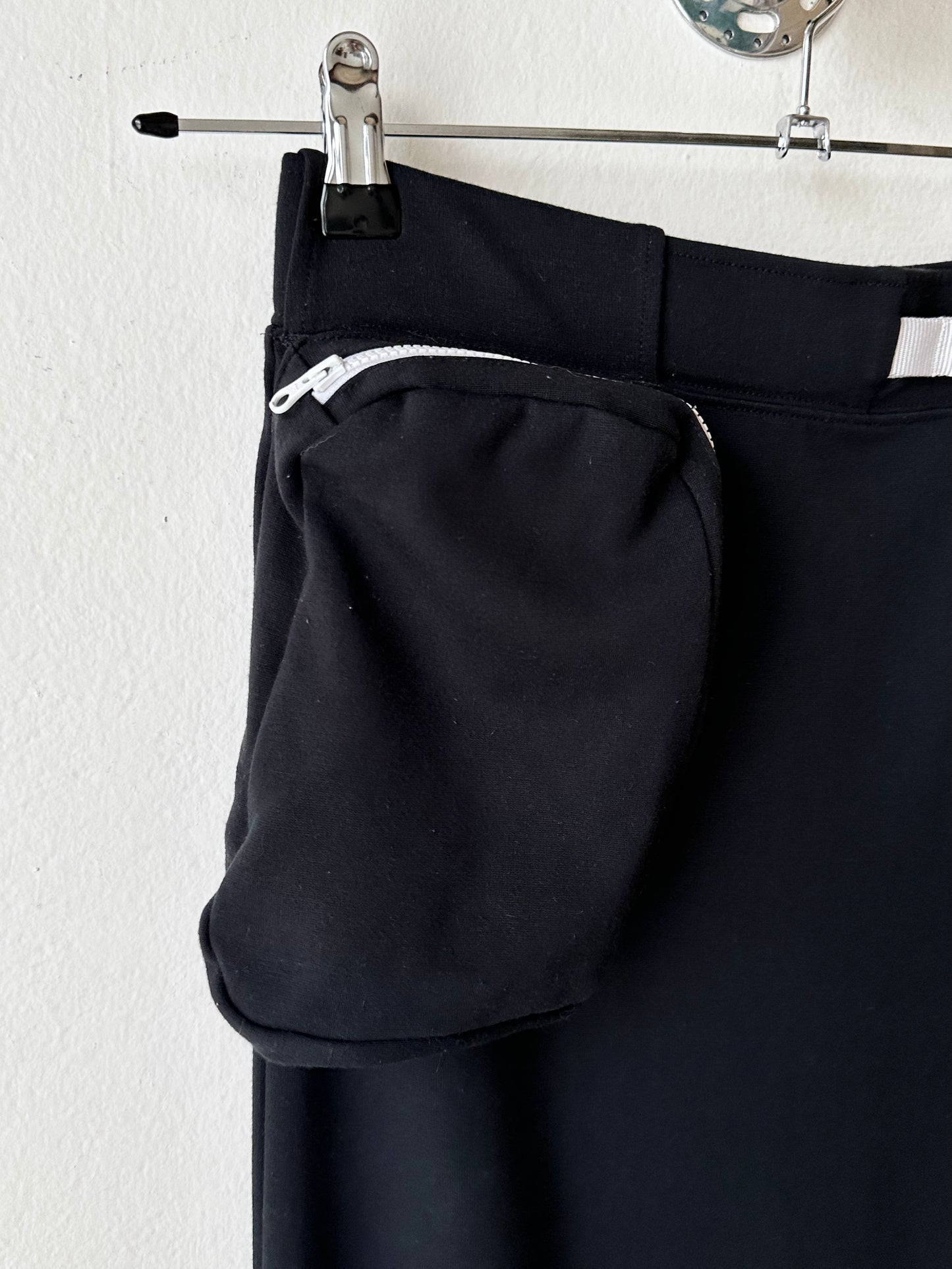 NIKE sweatskirt with pocket