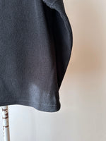 BLACK FLEECE TOP