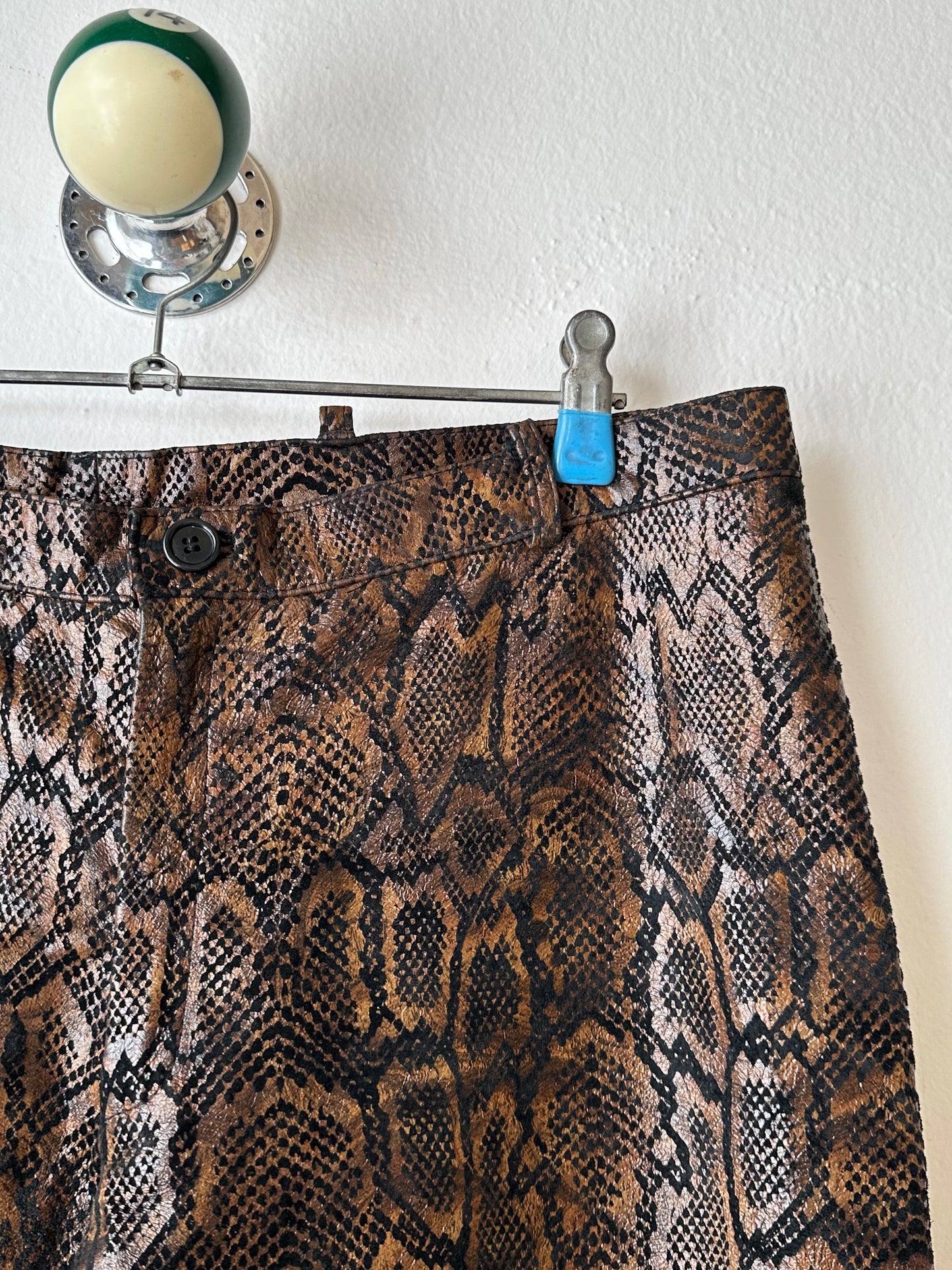 Italy Leather trousers - w32