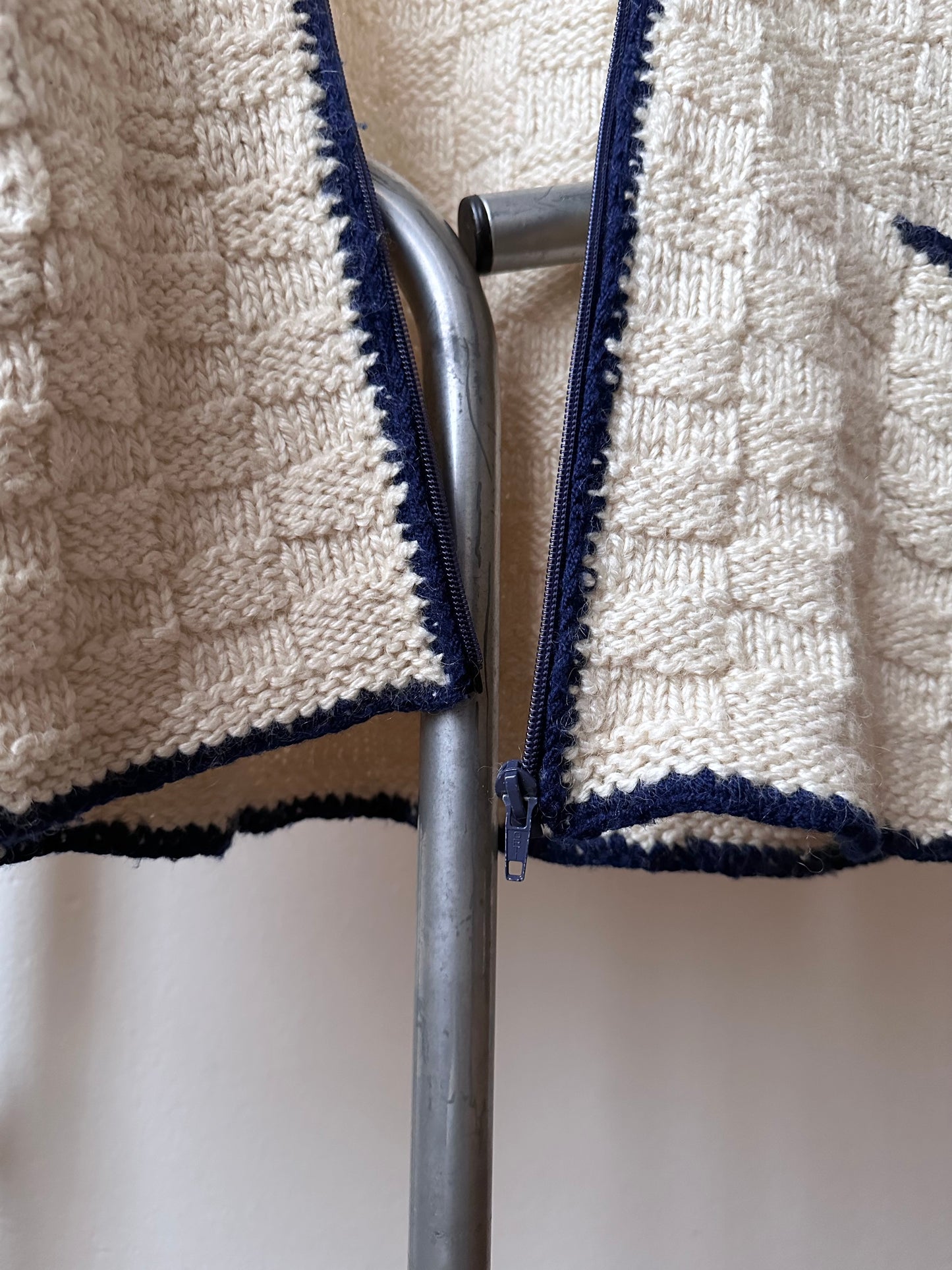 super big hooded knit parka