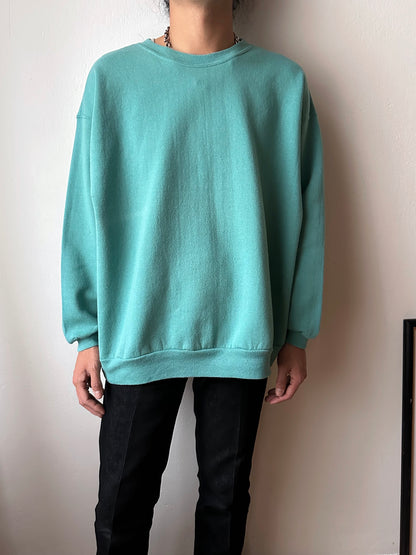 Toto Praha Vintage clothing store Prague Antique shop 古着屋 ヴィンテージ アンティーク ユーロ古着 ヨーロッパ古着 フランス買い付け 古着卸 ショールーム プラハ 