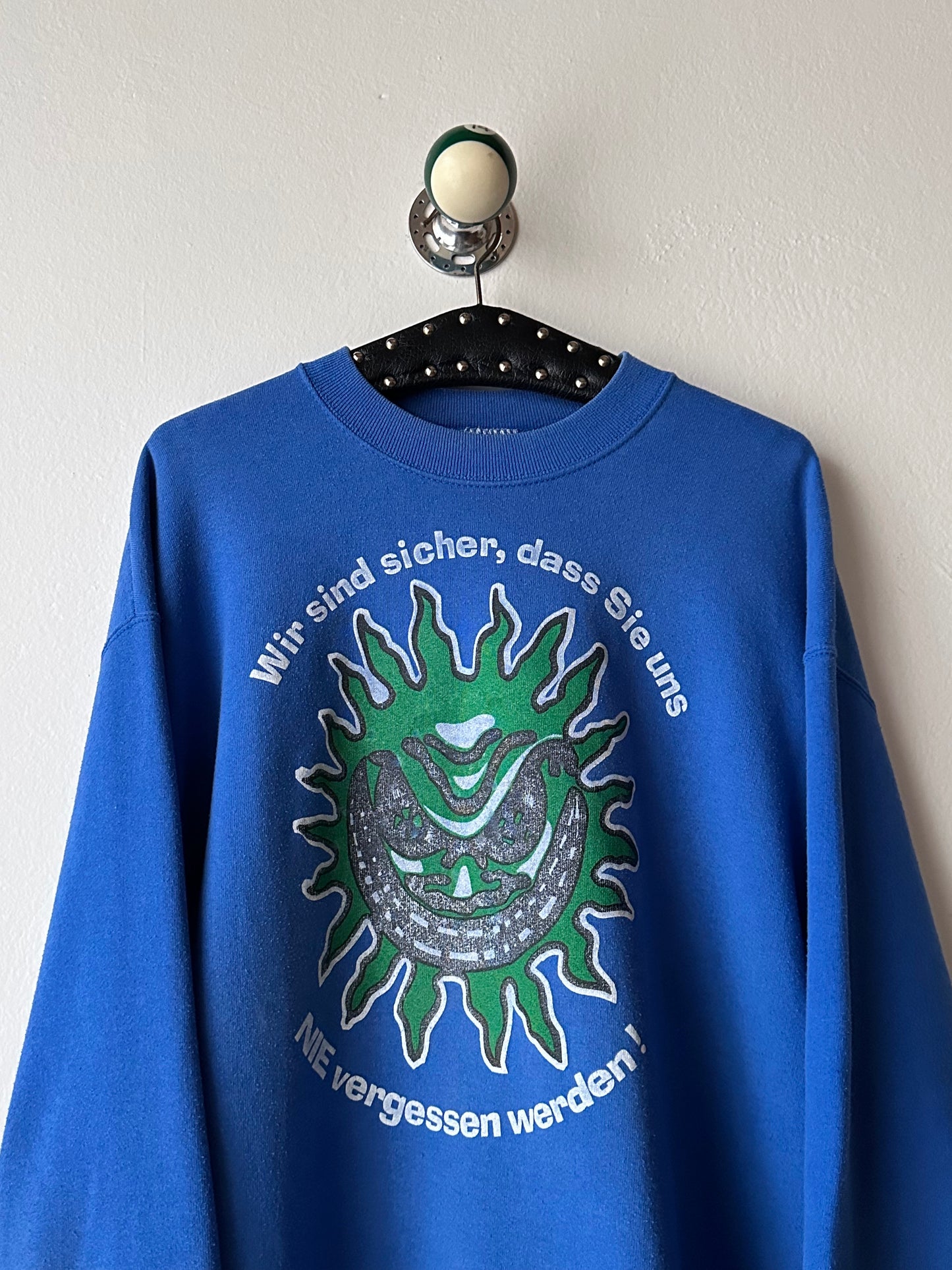 Toto Praha Vintage clothing store Prague Antique shop 古着屋 ヴィンテージ アンティーク ユーロ古着 ヨーロッパ古着 フランス買い付け 古着卸 ショールーム プラハ 